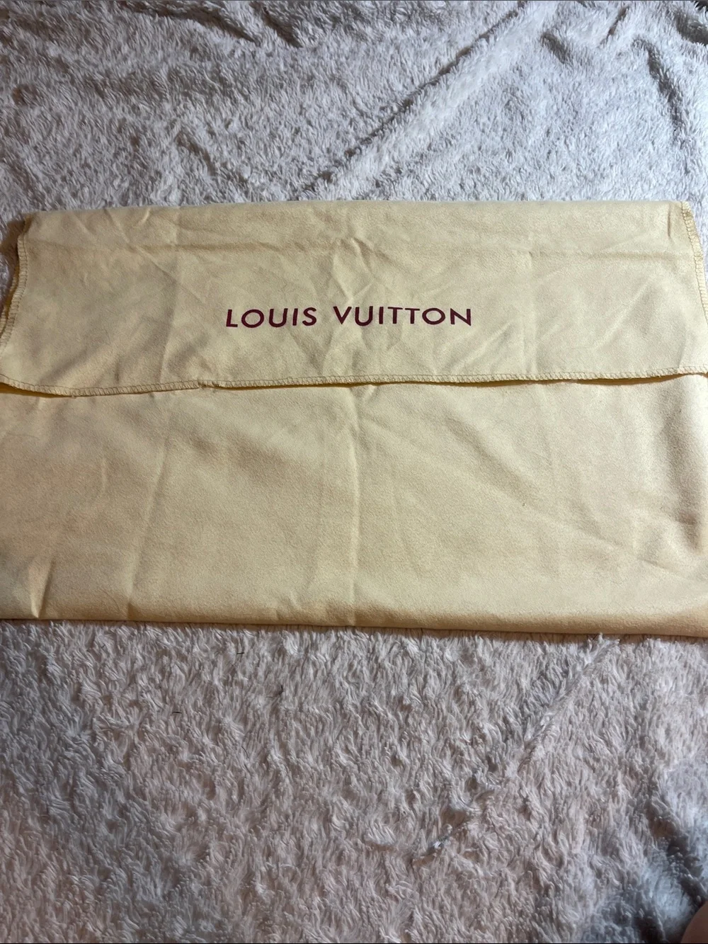 Louis Vuitton Beige Dust Bag - Protective Storage Sleeve